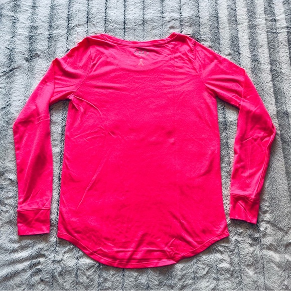 Under Armour long sleeve breast cancer awareness - Picture 2 of 5